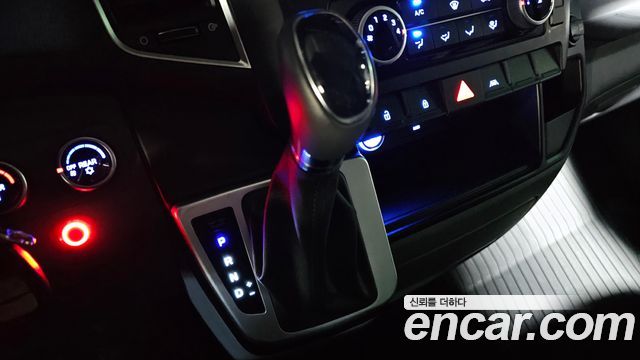 Hyundai Solati 2023 — photo 9