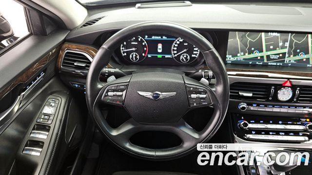 Genesis EQ900 2016 — photo 13
