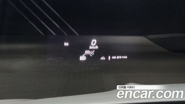 Mercedes-Benz GLE-Class 2023 — photo 17
