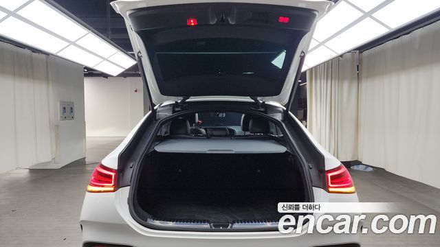Mercedes-Benz GLE-Class 2023 — photo 20