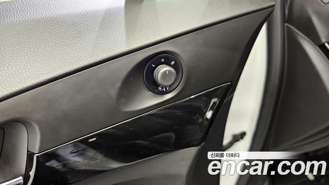 Chevrolet Korea Orlando 2013 — photo 14