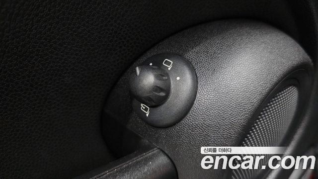 Mini Cooper 2012 — photo 13
