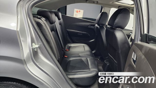 Chevrolet Korea Aveo 2012 — photo 12