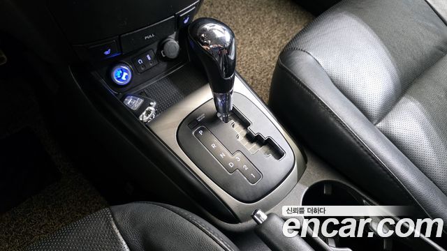 Hyundai i30 2011 — photo 9