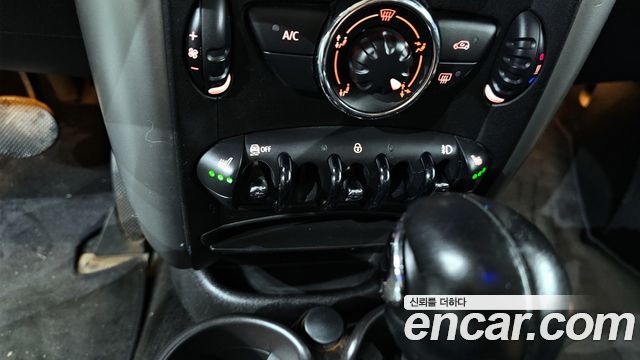 Mini Countryman 2013 — photo 16