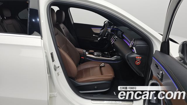 Mercedes-Benz A-Class 2021 — photo 11