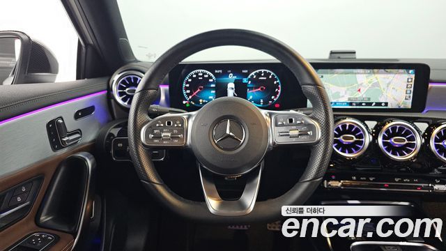 Mercedes-Benz A-Class 2021 — photo 13