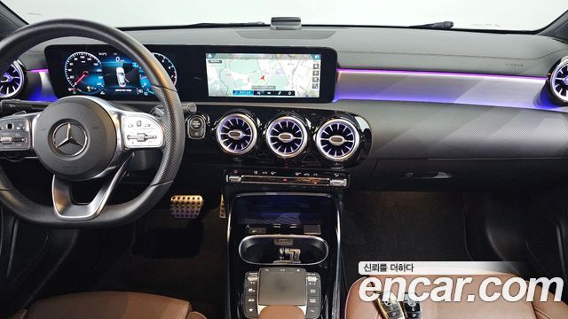 Mercedes-Benz A-Class 2021 — photo 14