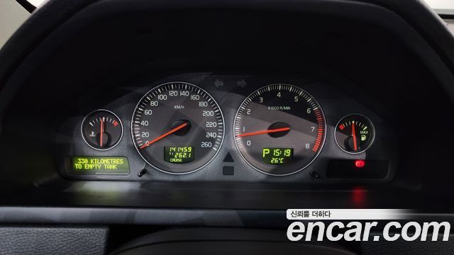 Volvo XC90 2006 — photo 8
