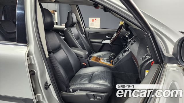 Volvo XC90 2006 — photo 11