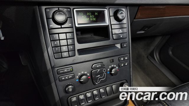 Volvo XC90 2006 — photo 14