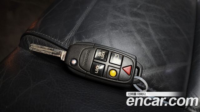 Volvo XC90 2006 — photo 18