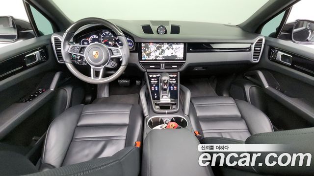 Porsche Cayenne 2019 — photo 7