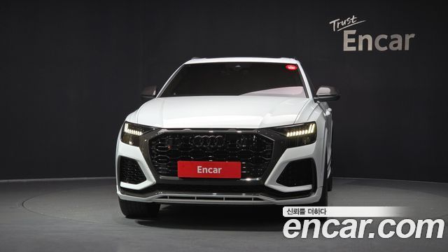 Audi RSQ8 2021 — photo 3