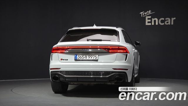 Audi RSQ8 2021 — photo 4