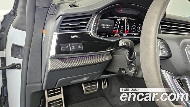 Audi RSQ8 2021 — photo 16