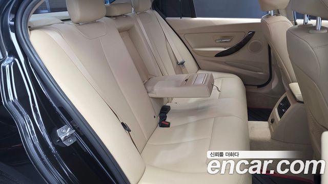 BMW 3-Series 2015 — photo 12