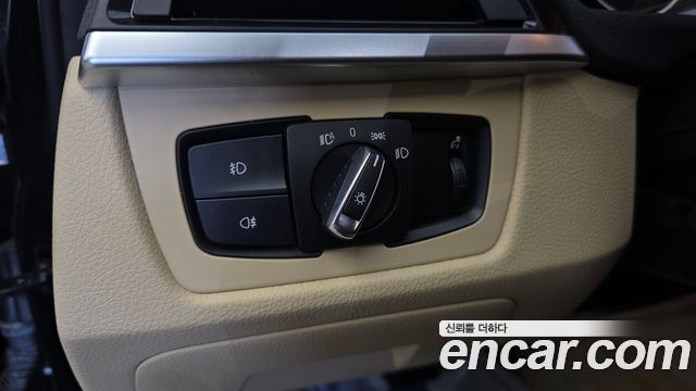 BMW 3-Series 2015 — photo 19
