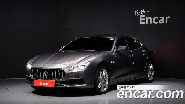 Maserati Quattroporte