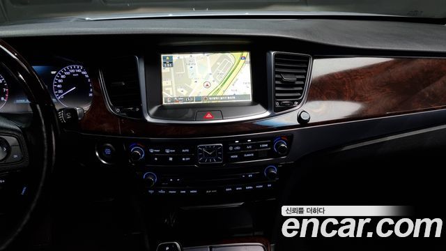 Hyundai Equus 2014 — photo 15