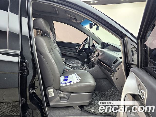 KG Mobility KORANDO 2014 — photo 11