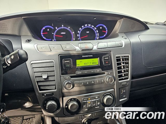 KG Mobility KORANDO 2014 — photo 14