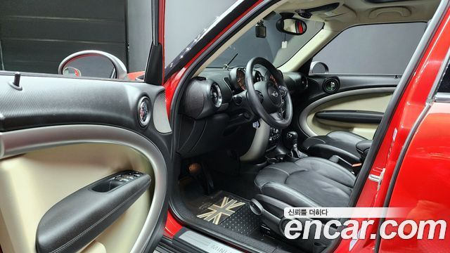 Mini Countryman 2016 — photo 11