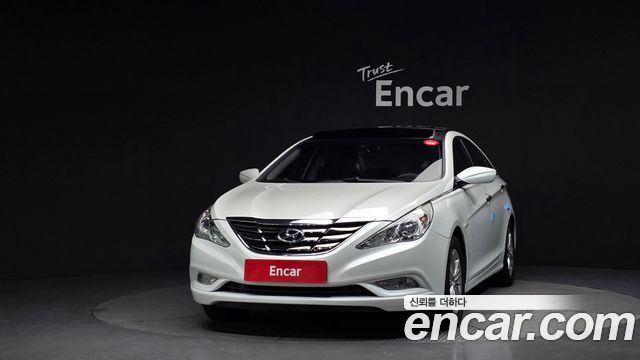 Hyundai Sonata 2010 — photo 3