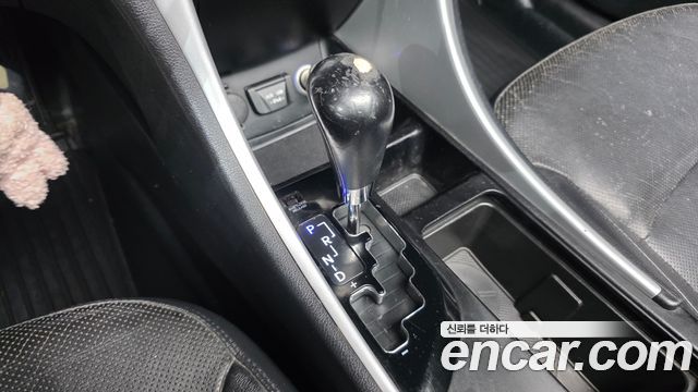 Hyundai Sonata 2010 — photo 9