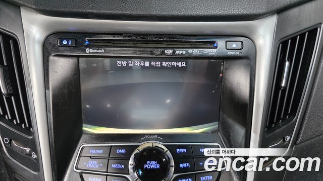Hyundai Sonata 2010 — photo 16