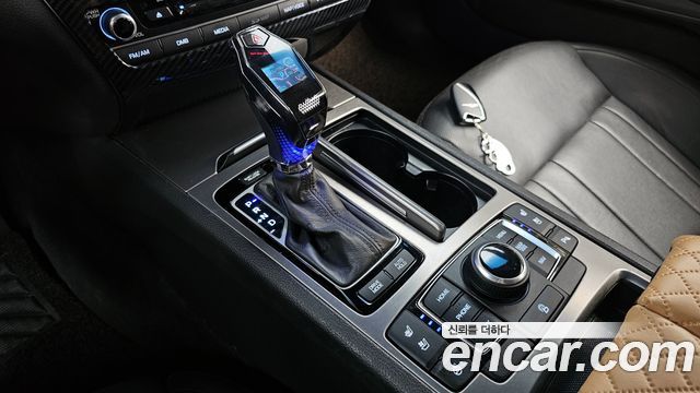 Hyundai Genesis 2015 — photo 9