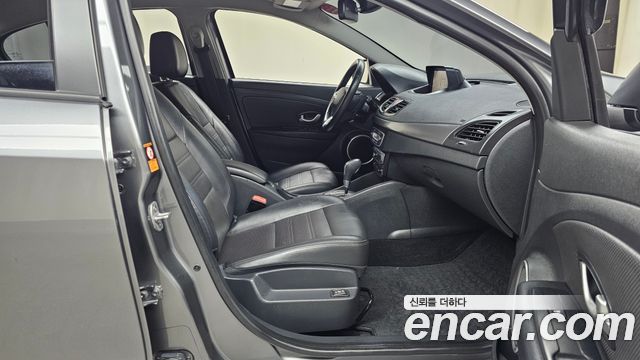 Renault Korea SM3 2019 — photo 11