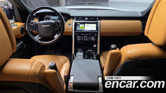 Land Rover Discovery 2019 — photo 7