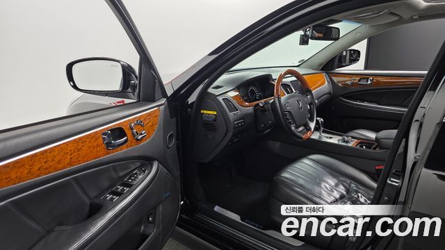 Hyundai Equus 2010 — photo 11