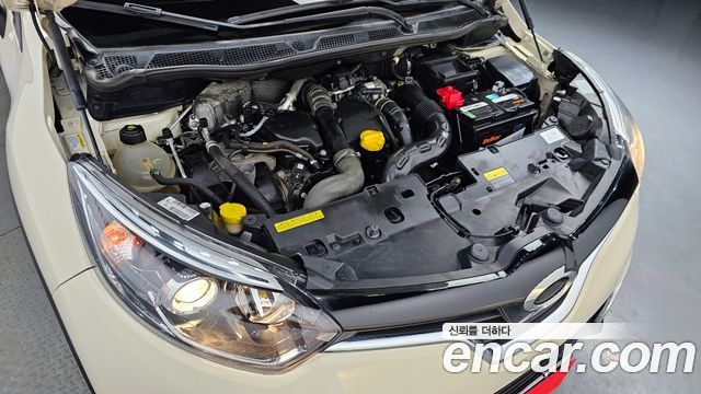 Renault Korea QM3 2016 — photo 6