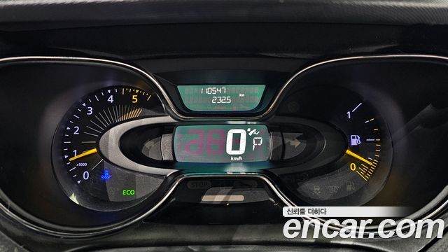Renault Korea QM3 2016 — photo 8