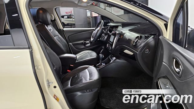 Renault Korea QM3 2016 — photo 10