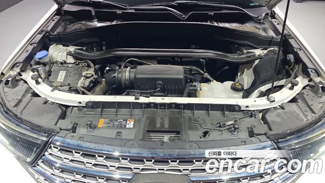 Ford Explorer 2020 — photo 6