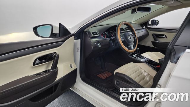 Volkswagen CC 2014 — photo 10
