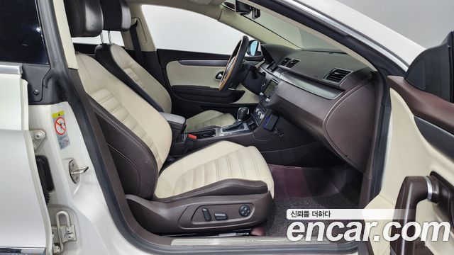 Volkswagen CC 2014 — photo 11