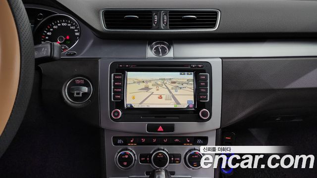 Volkswagen CC 2014 — photo 15