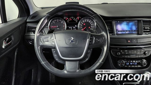 Peugeot 508 2014 — photo 13