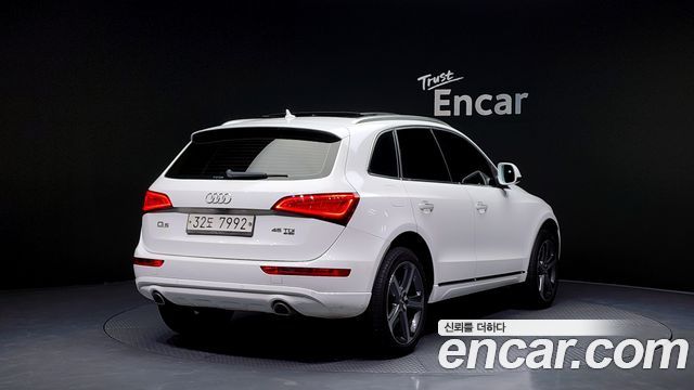 Audi Q5 2015 — photo 2