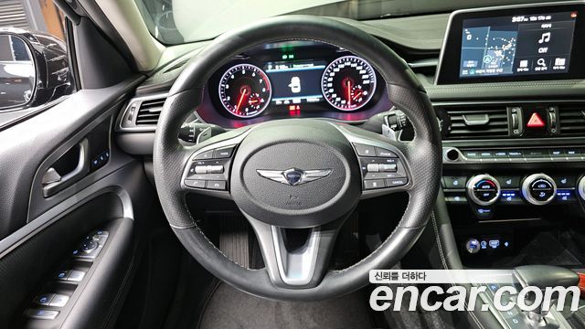 Genesis G70 2019 — photo 13