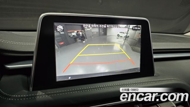 Genesis G70 2019 — photo 17
