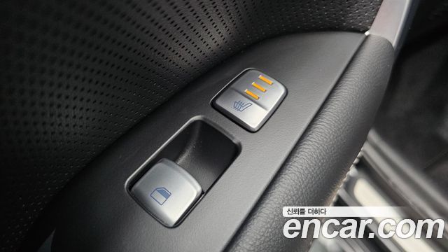 Genesis G70 2019 — photo 18