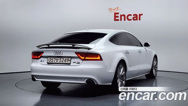 Audi A7 2015 — photo 2