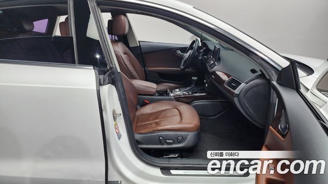 Audi A7 2015 — photo 11