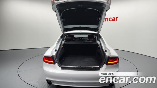 Audi A7 2015 — photo 20
