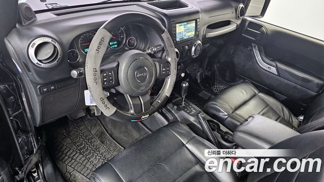 Jeep Wrangler 2012 — photo 7